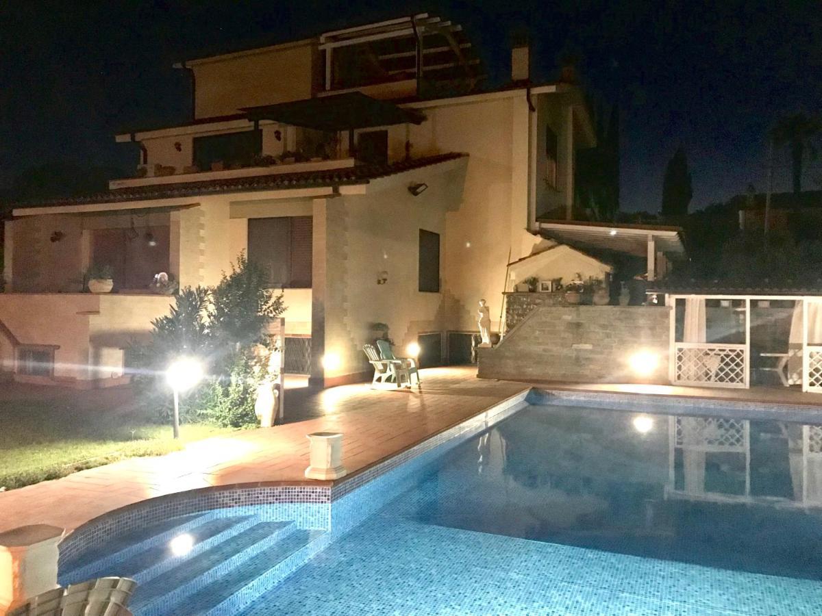 Casa Vacanze Neri スカンディッチ エクステリア 写真